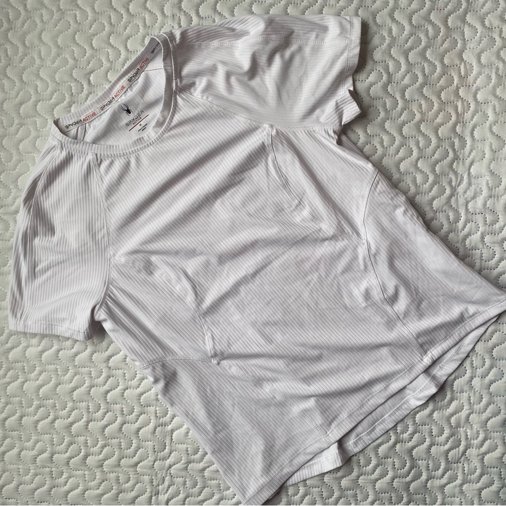 Spyder Active Womens White Ribbed Athletic T Shirt Size‎ Medium Short Sleeve